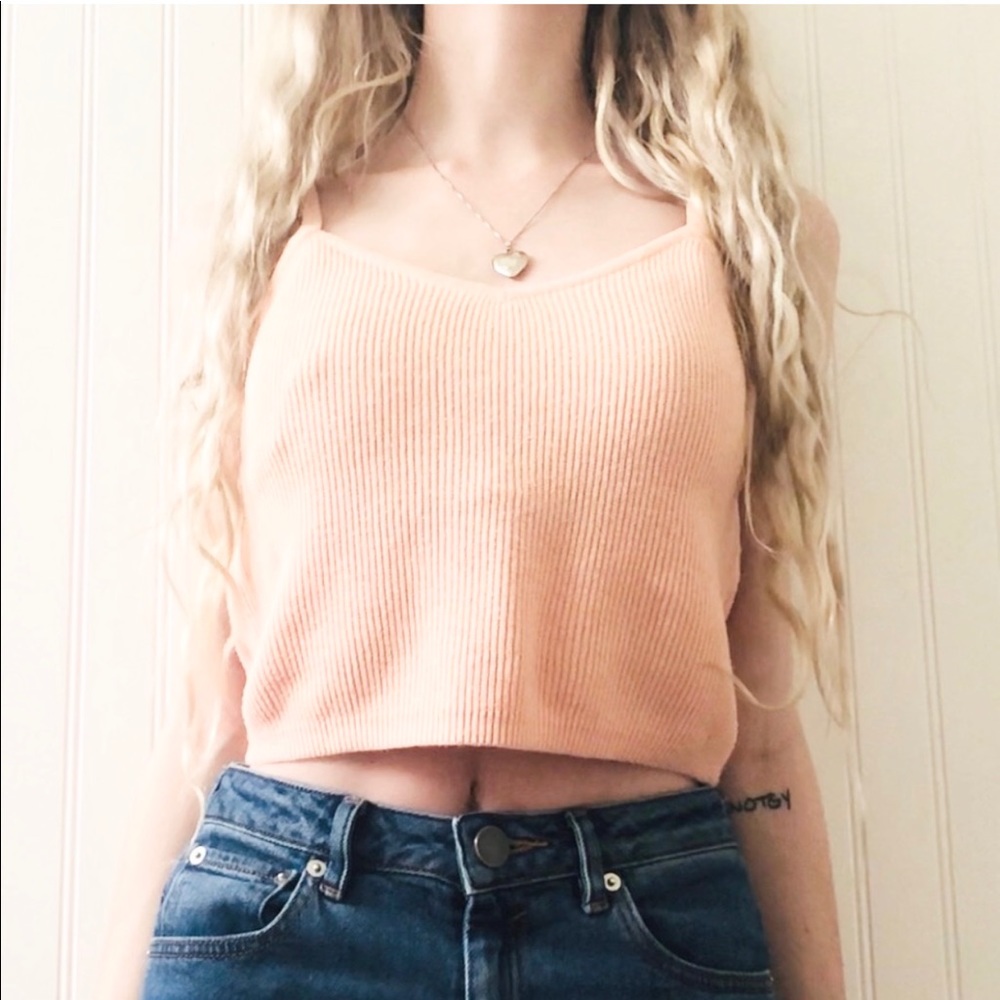 FOREVER 21 Knitted Cropped Tank Top